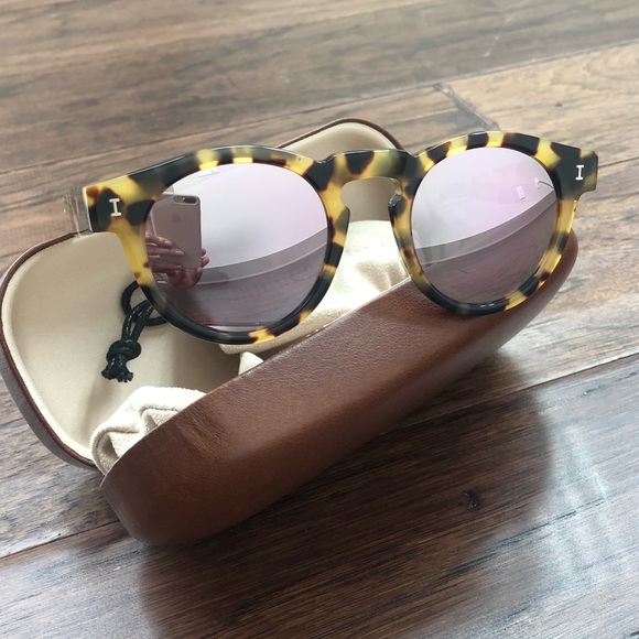 Illesteva Accessories - Illesteva Leonard Sunglasses